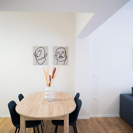 Urban Comfort 2 Bdrm Next To Metro Athens Exterior photo